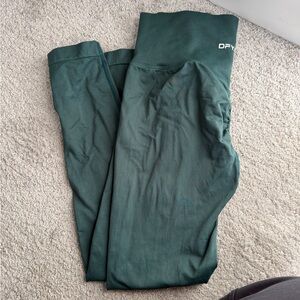 DFYNE Women's Green Leggings